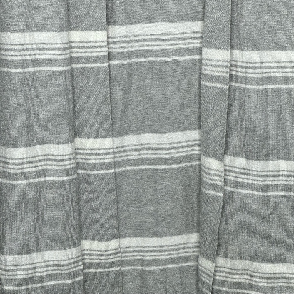 ‎Sweater - Picture 3 of 7